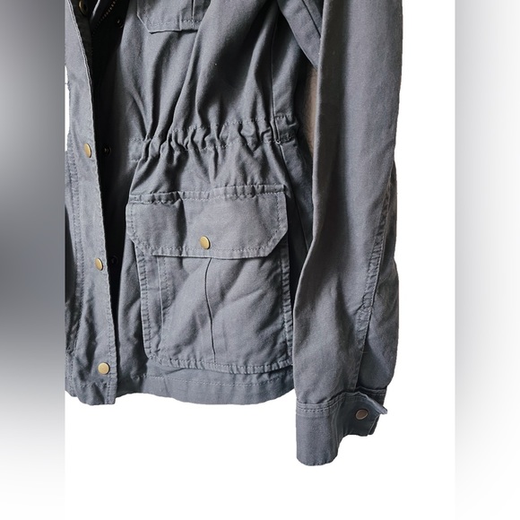 Loft Utility Jacket - Picture 2 of 4